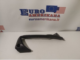 Side Bracket (Right)